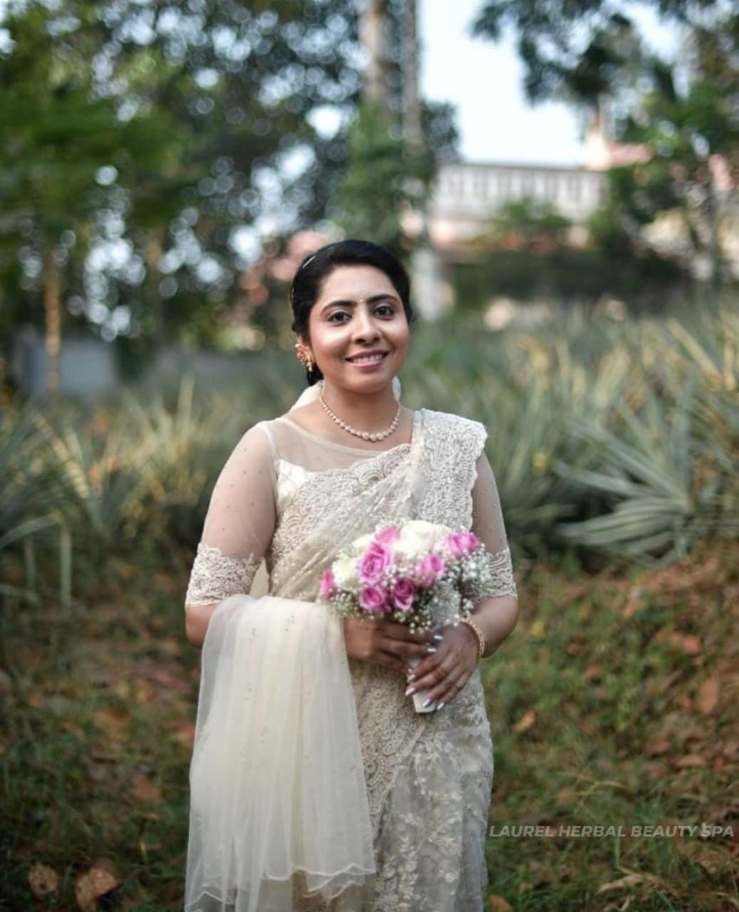 LAUREL HERBEL BEAUTY SPA THALYOLAPARAMBU